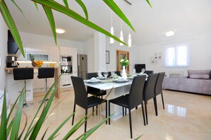 Romantic Villa, Mountain View | In-room dining - Villa Kami (Sibenik)