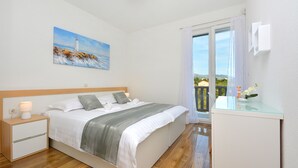 Romantic Villa, Mountain View - Villa Kami (Sibenik)
