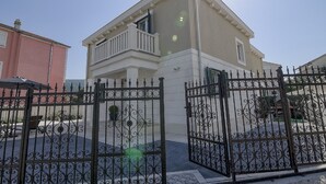 Property entrance - Villa Kami (Sibenik)