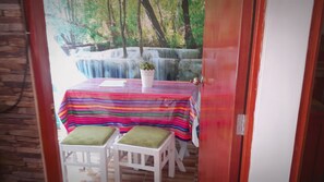 Departamento, varias camas | Cocineta privada | Refrigerador, microondas, horno y parrilla de estufa 