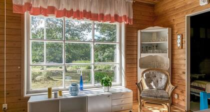 Lampaluodon punainen tupa by Interhome