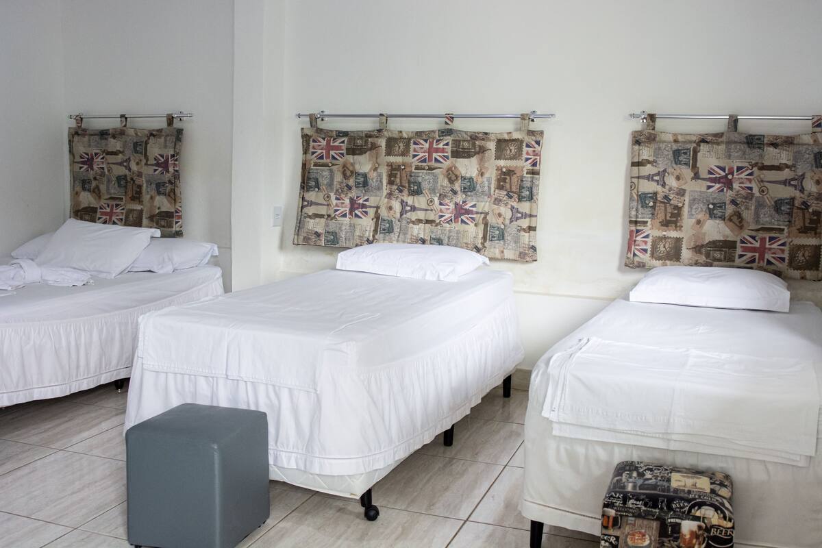 Classic Quadruple Room | Minibar, blackout curtains, free WiFi, wheelchair access
