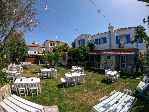 Front of property - Zeren Alacati (Cesme)
