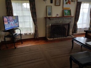 Interior - Rays Place (Kericho)