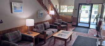 Northwoods Inn & Suites