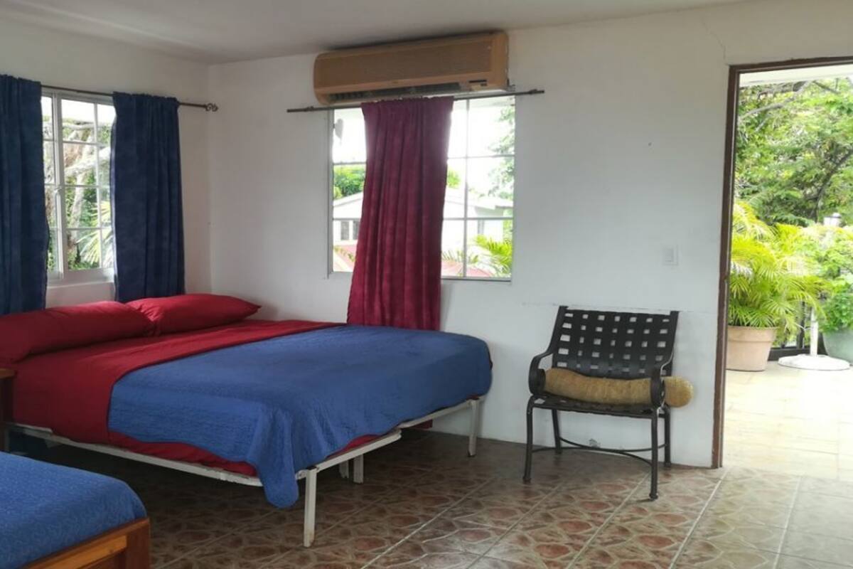 Deluxe Room | WiFi (free), bed sheets