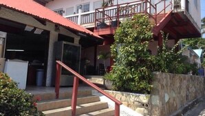 Front of property - Hotel Contadora (Saboga)