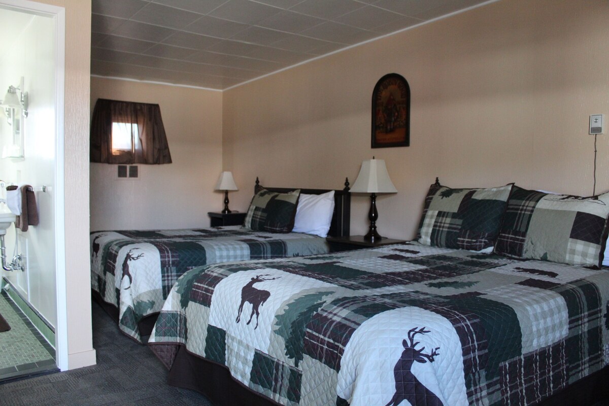 Blackout curtains, free WiFi, bed sheets