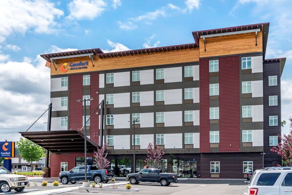 Exterior - Comfort Inn & Suites Lakewood by JBLM (Lakewood)