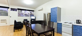 Exmouth Villas Unit 33 - This Villa is Perfect for groups and families alike