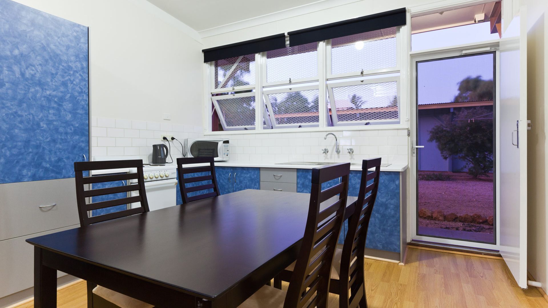 Fridge, oven, cookware/dishes/utensils