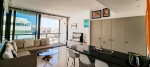 公寓 (2 Bedrooms) | 住宿正面