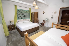 Bed sheets - Isla Tijereto (Rosario Islands)