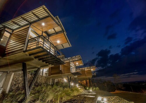 Pacific Kalokairi Adults Only