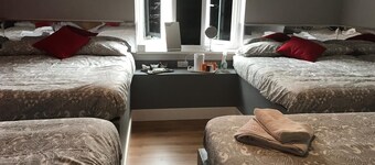 薩塔錫亞成人飯店 - 僅供成人入住