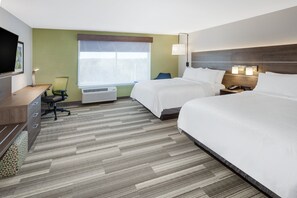 Desk, blackout drapes, free WiFi, bed sheets - Holiday Inn Express & Suites Hudson I-94 by IHG (Hudson)
