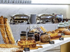 Area sarapan