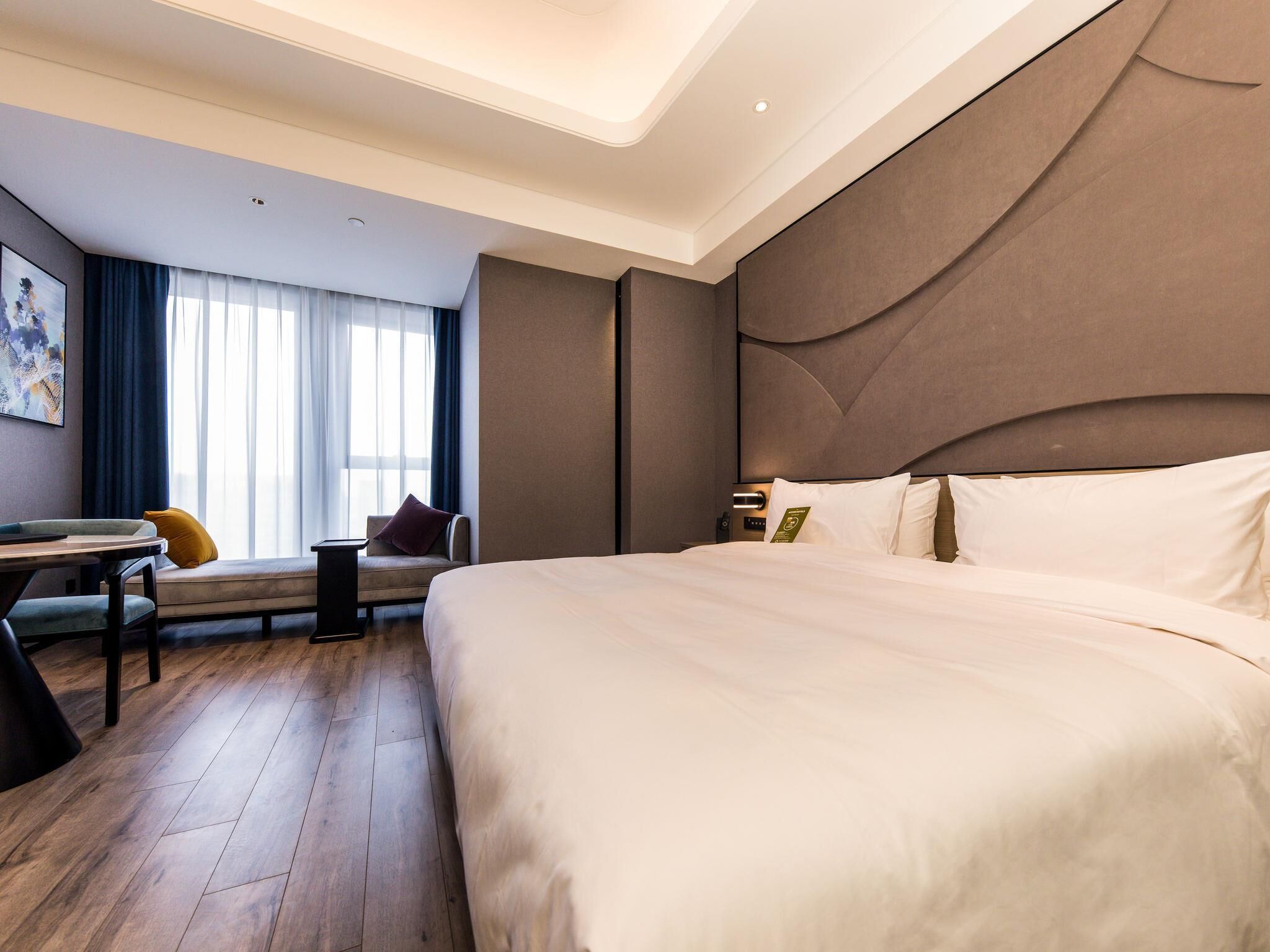 Superior Room, 1 King Bed | In-room safe, individually decorated, individually furnished, desk