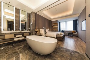 Privilege, Suite, 1 King Bed - Mercure Xian Hi Tech Zone (Xi'an)