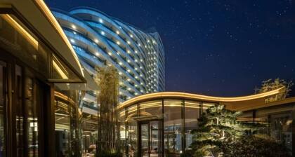Kaihua International Hotel