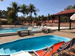 2 Innenpools