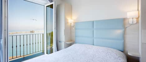 Chambre Supérieure, vue mer (Tramontana)