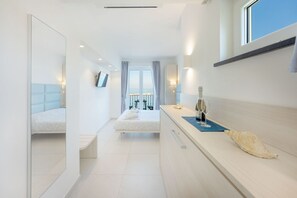 Superior Room, Sea View (Tramontana) | View from room - Vento di Mare (Procida)