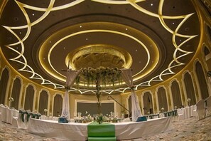 Innenbereich für Hochzeiten