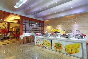 Unclassified image, 4 of 73, button - Huaxin Hotel (XIANNING)