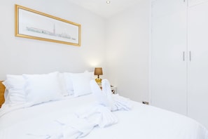 Exclusive House, 2 Bedrooms, Terrace, City View