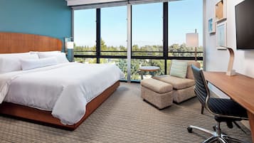 In-room safe, desk, laptop workspace, soundproofing