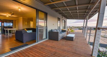 27 Osprey Way - Situated a stones throw from the beach