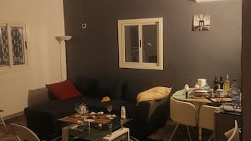 TV, DVD player