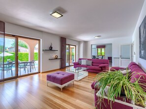 Fernseher, DVD-Player