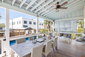 Outdoor dining