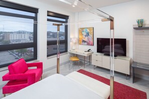 Deluxe Room, 1 Queen Bed, City View (Pretty In Pink) | 1 bedroom, premium bedding, pillow-top beds, individually decorated - Hotel On Phillips (Sioux Falls)