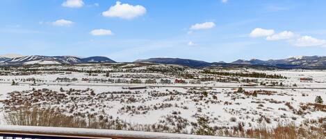 المنطقة المحيطة بالمنشأة