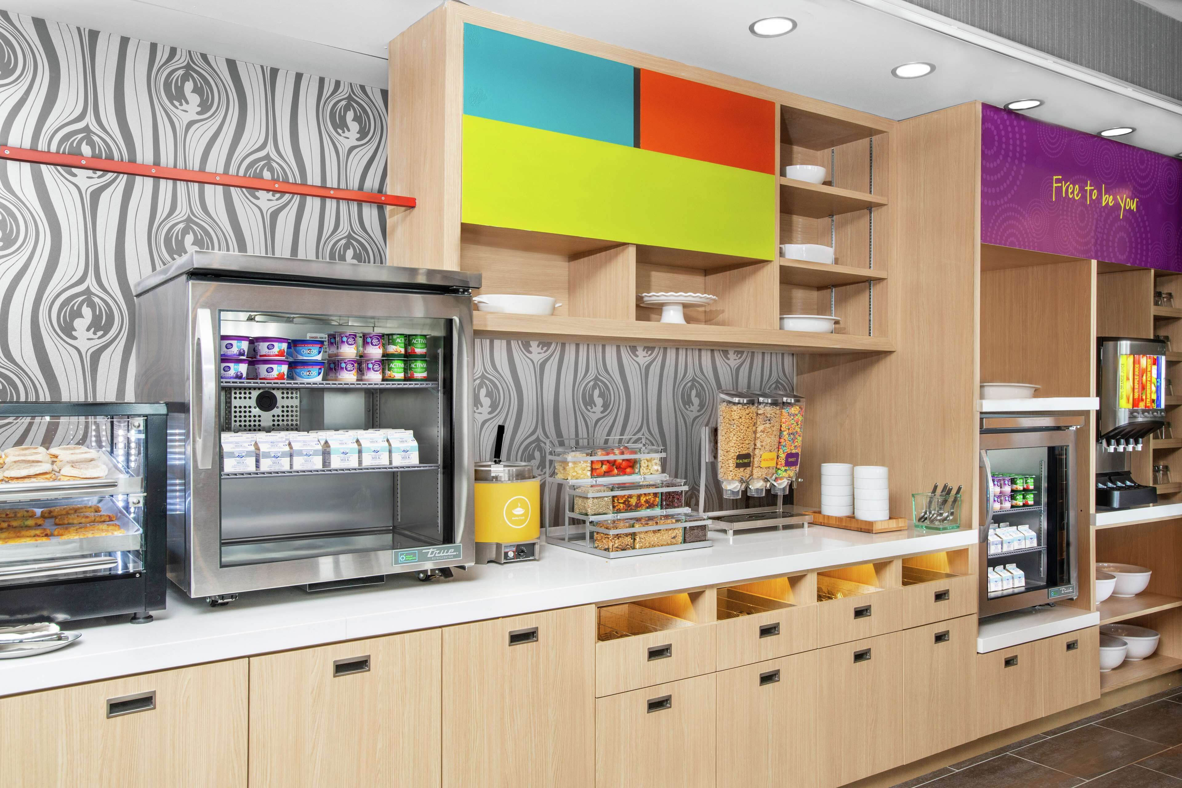 free daily on-the-go breakfast