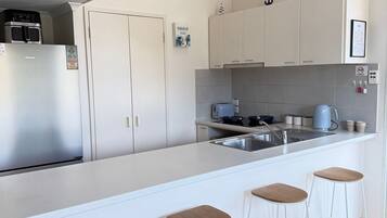 Fridge, microwave, stovetop, toaster