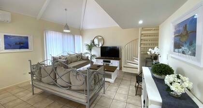 Osprey Holiday Village Unit 110 - Wachen Sie in Ihrem Himmelbett mit Aussicht auf die Vögel auf