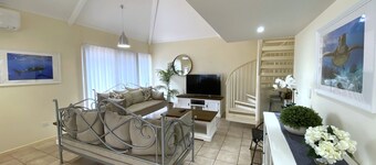 Osprey Holiday Village Unit 110 - Villa with a Pool in the Complex