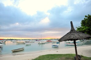Huvivenesatama