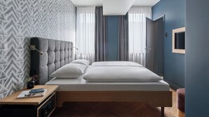 Deluxe-Zimmer (Roomy) | 1 Schlafzimmer, Allergikerbettwaren, Zimmersafe, Verdunkelungsvorhänge