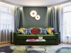 Suite Junior, 1 très grand lit, non-fumeur, service de ménage