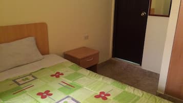 Wi-Fi de cortesia, roupa de cama