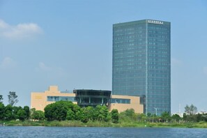 Exterior - Jingcheng International Hotel (Yangzhou)