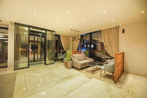 Lobby - Union Hotel Podgorica (Podgorica)