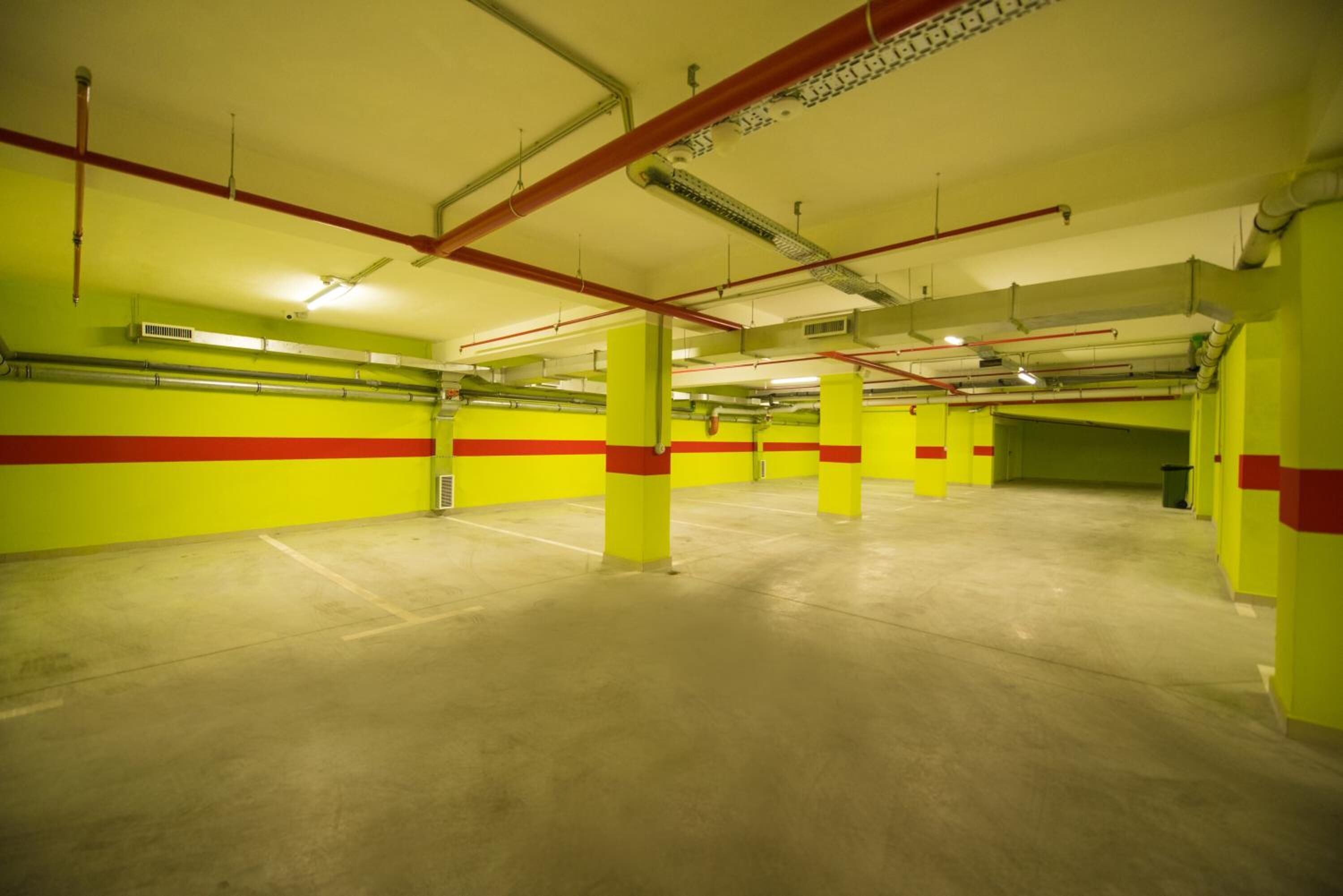 self-parking (surcharge)