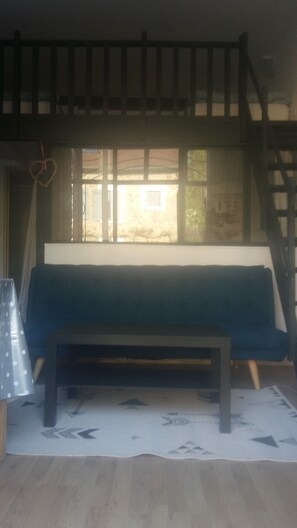Interior - The charm of wood ... (Écharcon)
