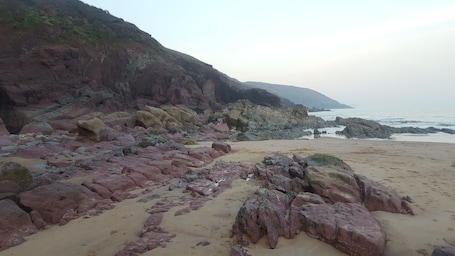 Beach nearby. ' Le Chalet II ' free unlimited wifi